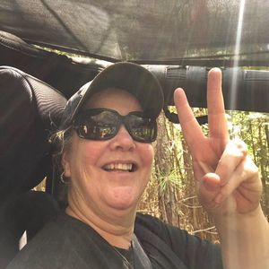 Meet your Posher, Laura